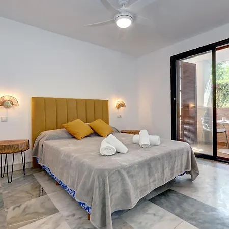 Four Bedroom Townhouse 200 Meters From The Beach! Alpehytte *